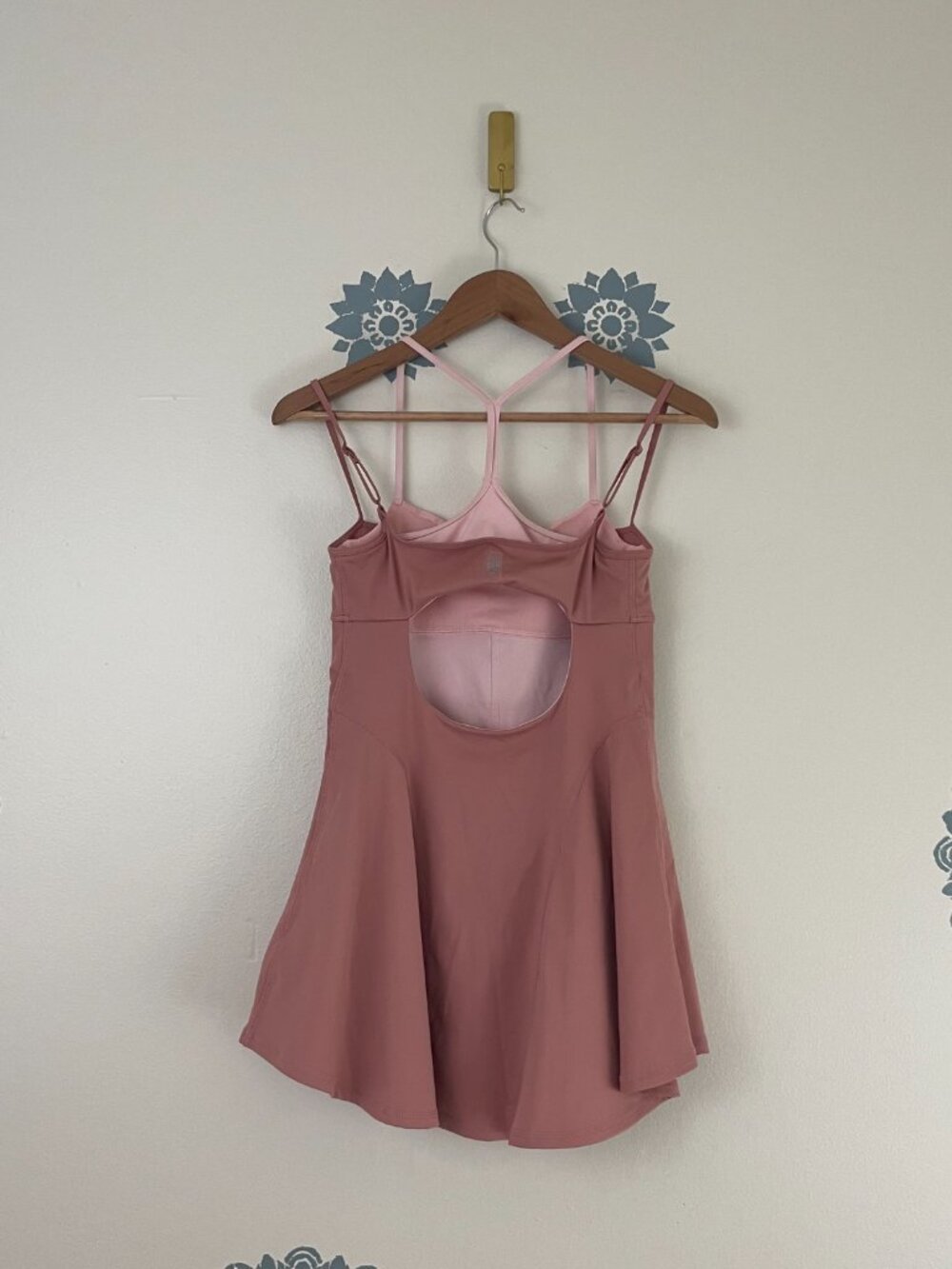 Free People Movement Baseline UV Protection Tennis Dress in Petal Pink Sz Small - Picture 2 of 6